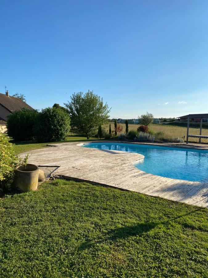 Agreable Chambre D'Hote Calme Avec Piscine Souvans Exteriör bild